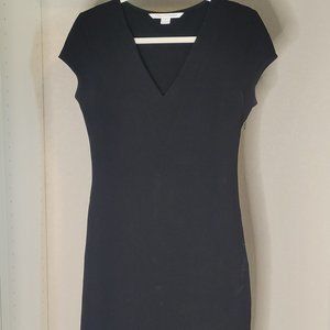 Last Chance! Diane Von Furstenberg v neck black dress